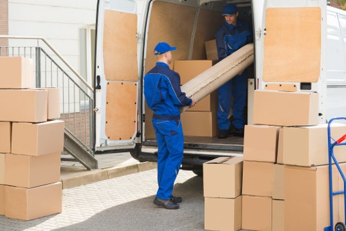 Secure storage units in Woodgreen for household and business items